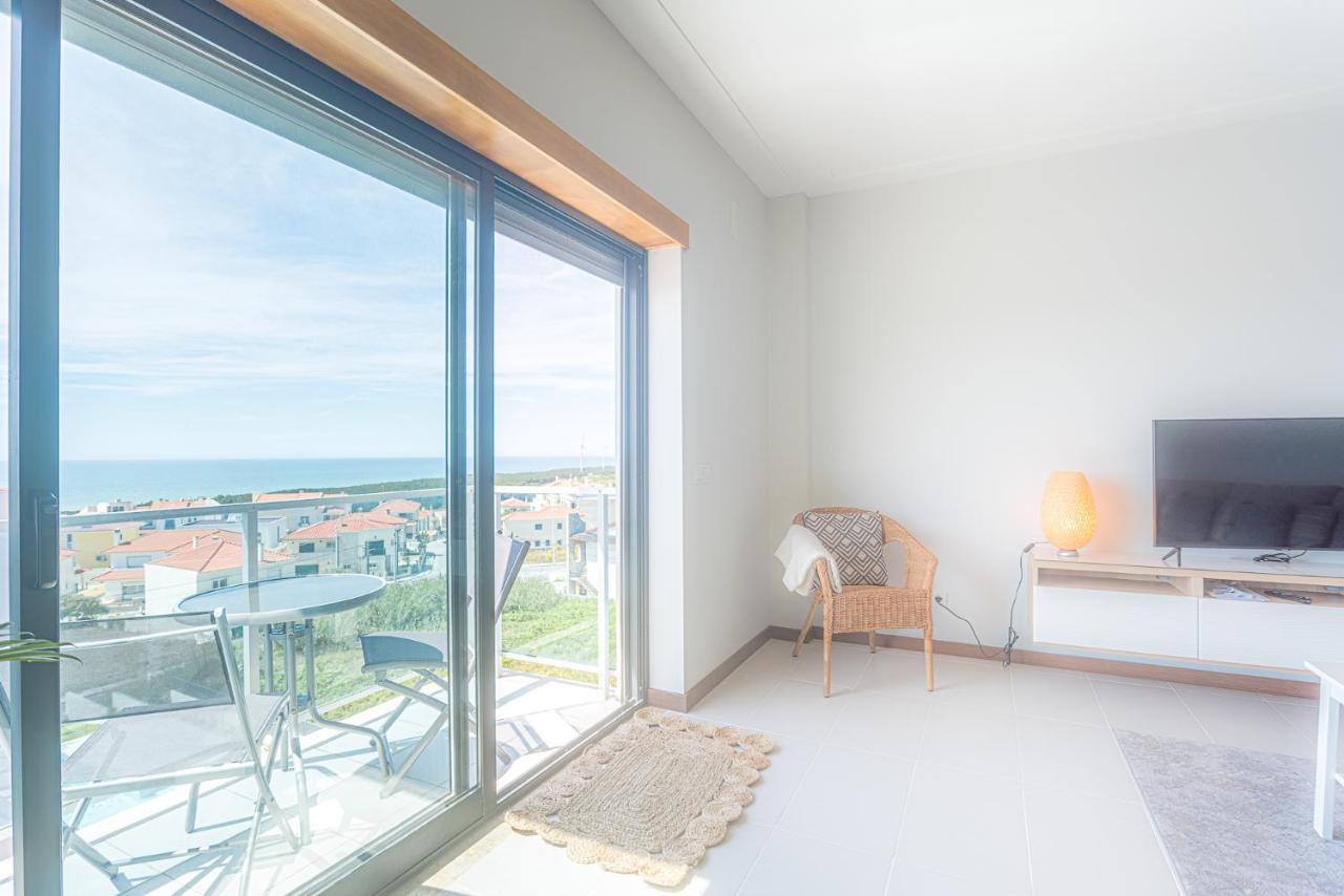 Ferienwohnung Apartamento T3 Mar Azul Nazaré Exterior foto