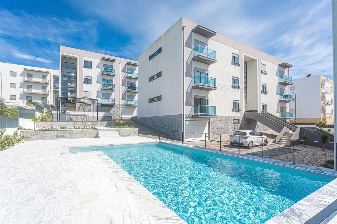 Ferienwohnung Apartamento T3 Mar Azul Nazaré Exterior foto