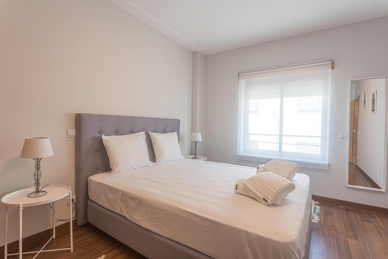 Ferienwohnung Apartamento T3 Mar Azul Nazaré Exterior foto